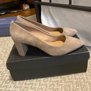 Tahari Tallie Suede Pumps